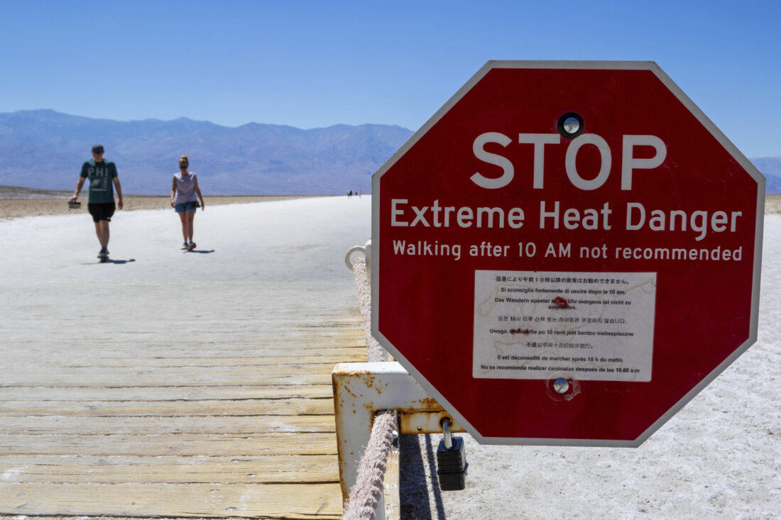 Death Valley visitors drawn to the hottest spot on Earth during ongoing US heat wave News